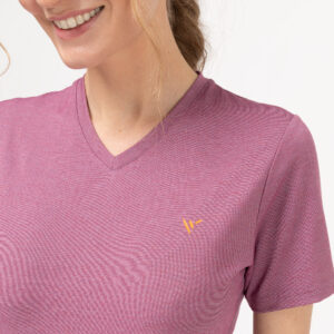 PI Damen kurzarm Shirt BEERE DETAIL VIEW